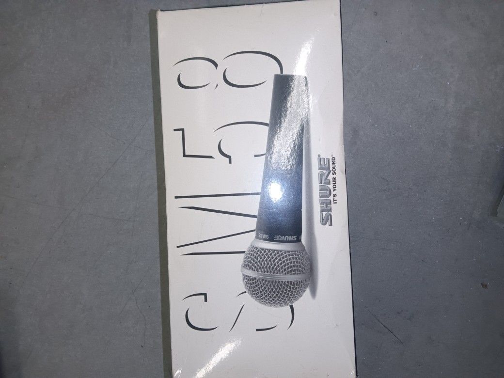 Microphone