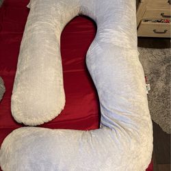 Pregnancy pillow