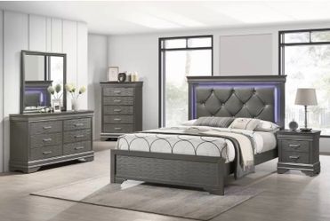 Queen bedroom set