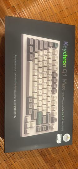 Keychron Q1 Max 75% Wireless Mechanical Keyboard