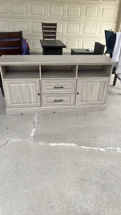 Way Fair Entertainment Center