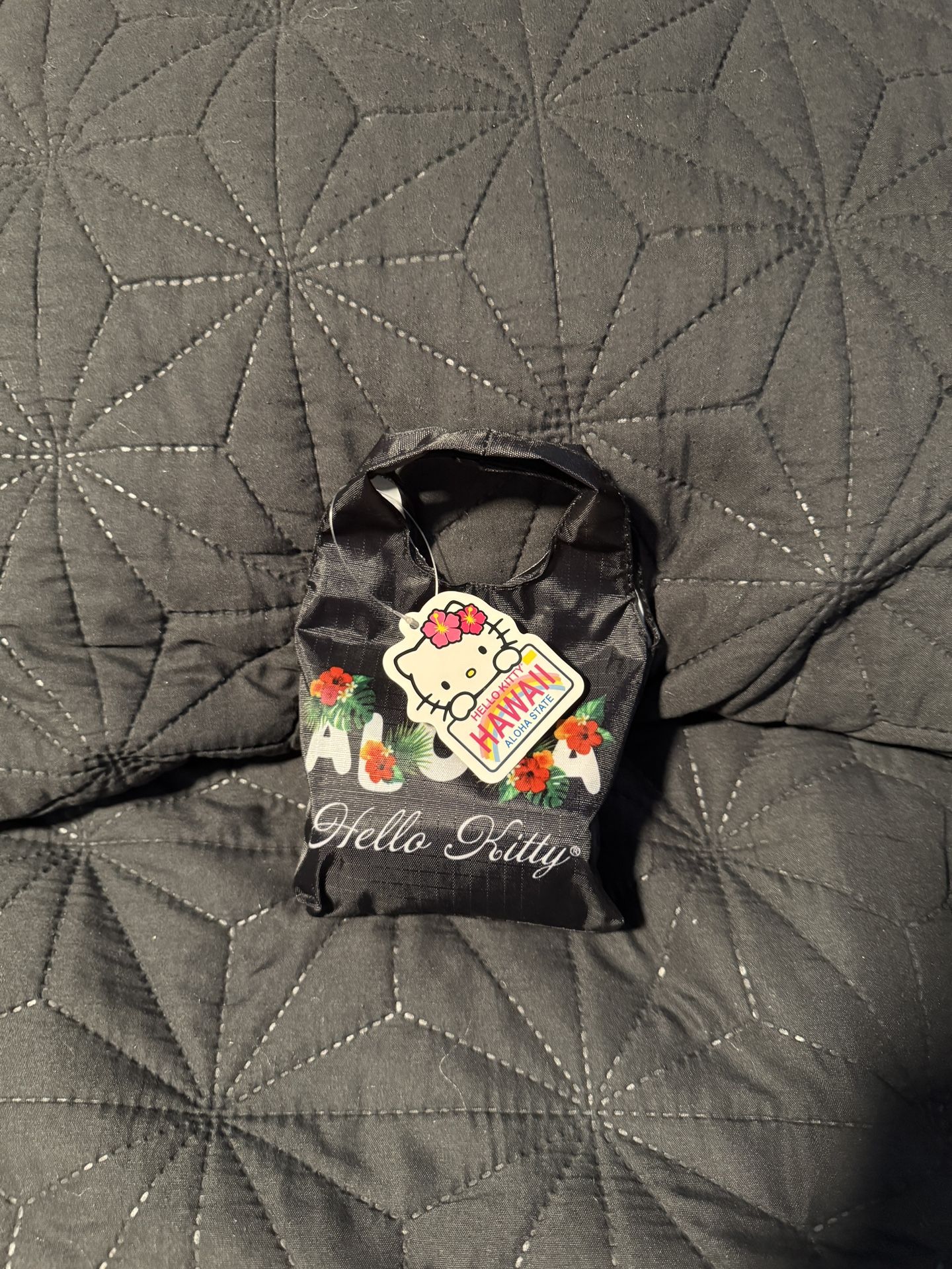 Hello Kitty Hawaii Exclusive Tote Bag