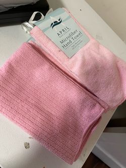 Pack of Seven (7) Pink Microfiber Hand Towels, Brand New