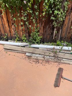 Some wood and pipe for FREE