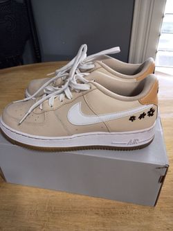 Girls nike shoes
