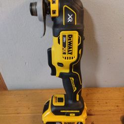 Dewalt Multi Tool 