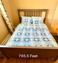 Queen Bed with Gel Mattress