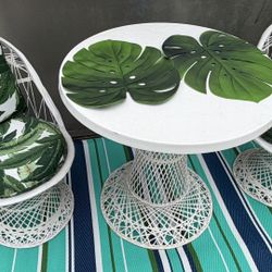 MCM Tommy Bahama-Style Woodard Bistro