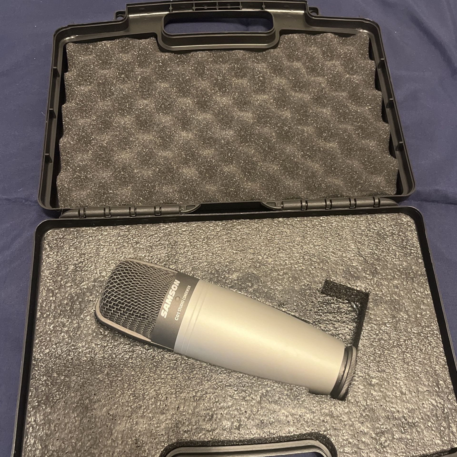Samsung Studio Condenser Microphone