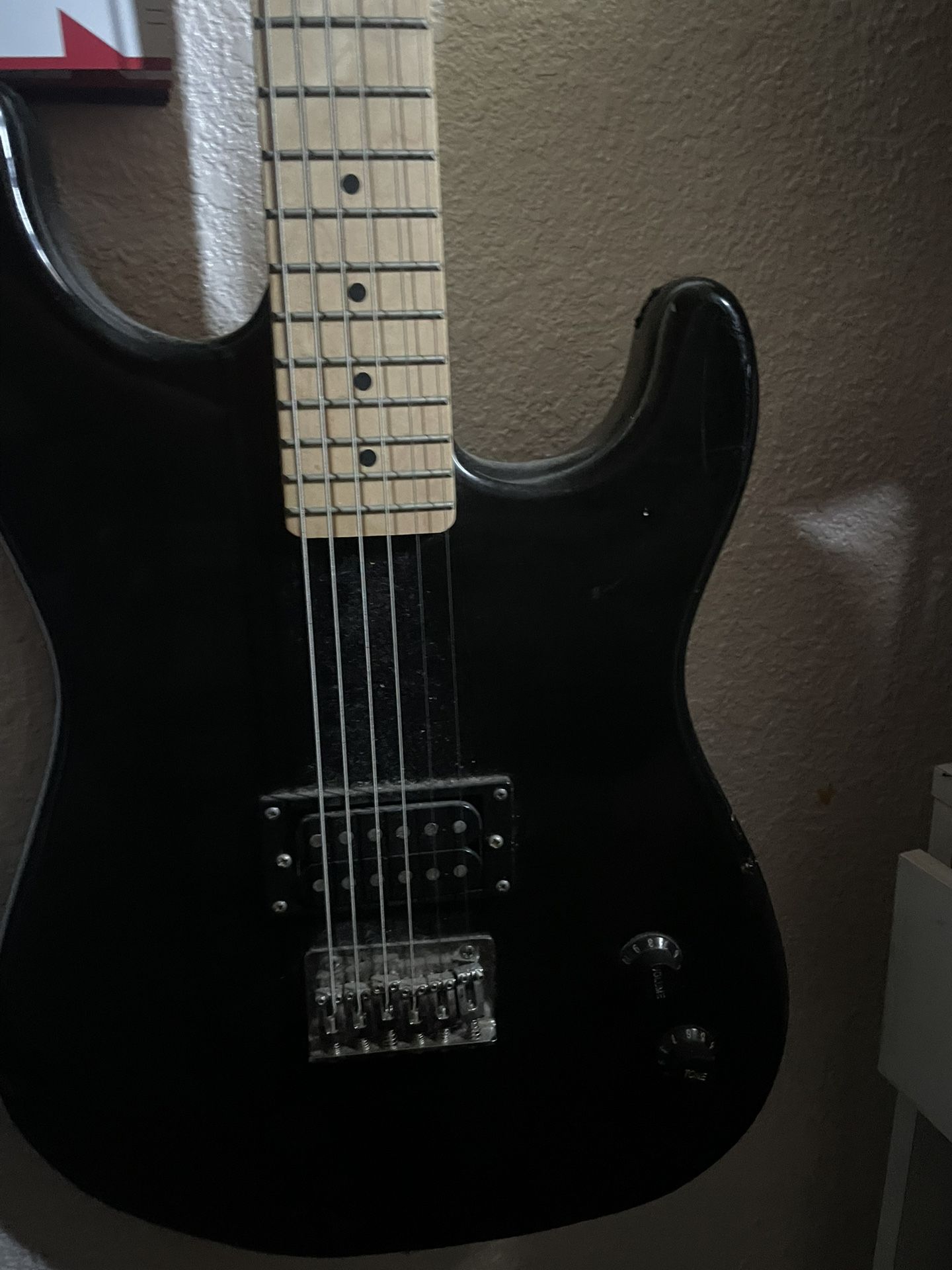 Electric guitar