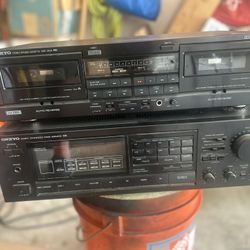 Onkyo AM/FM Receiver & Onkyo Dual Cassette Deck w/Remote