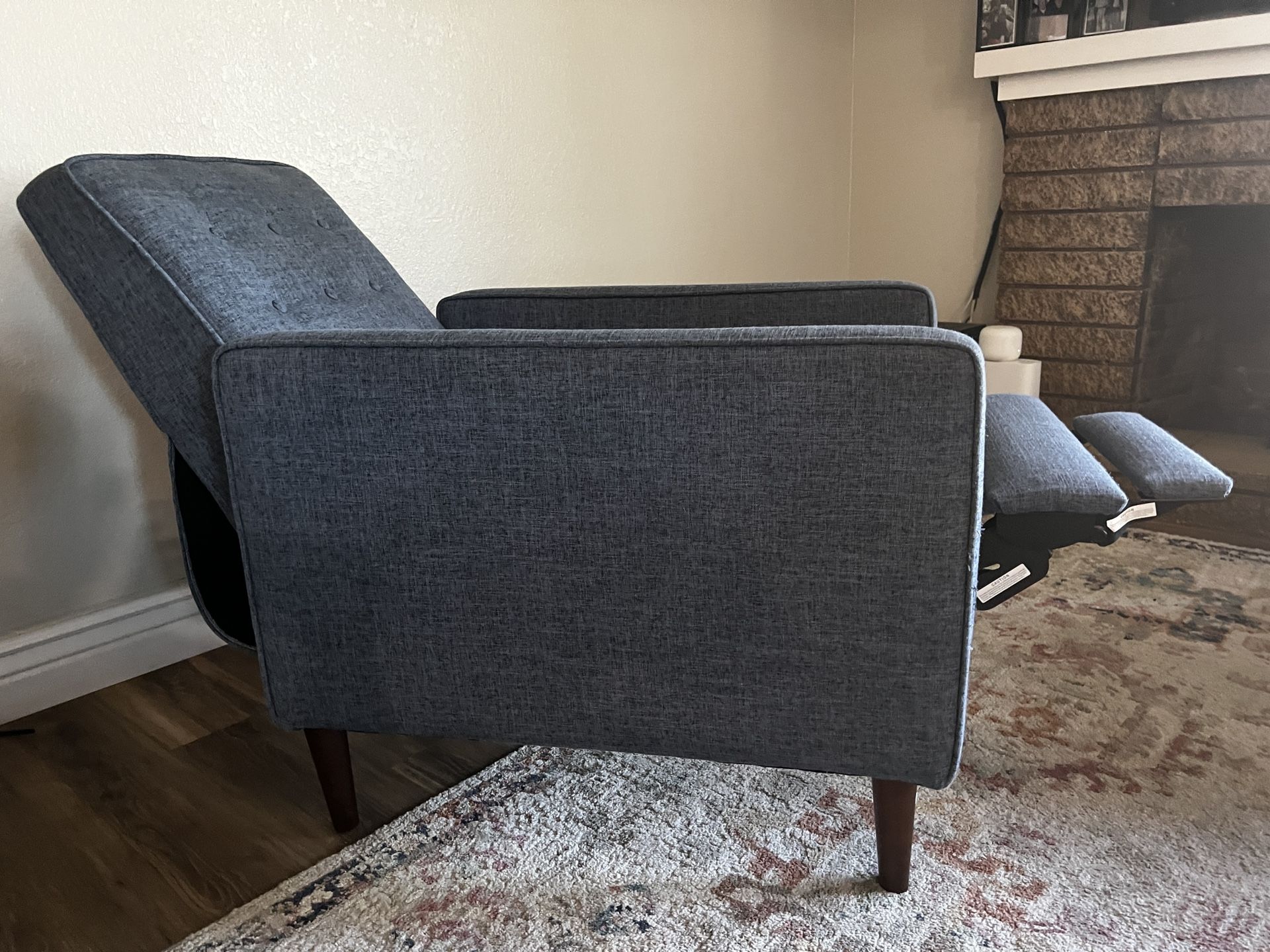 Small Blue Recliner, Excellent condition 27”