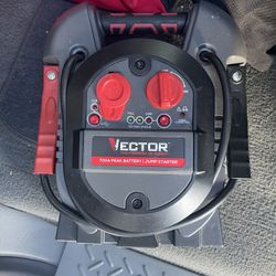 Vector 700A Peak Battery Jumper