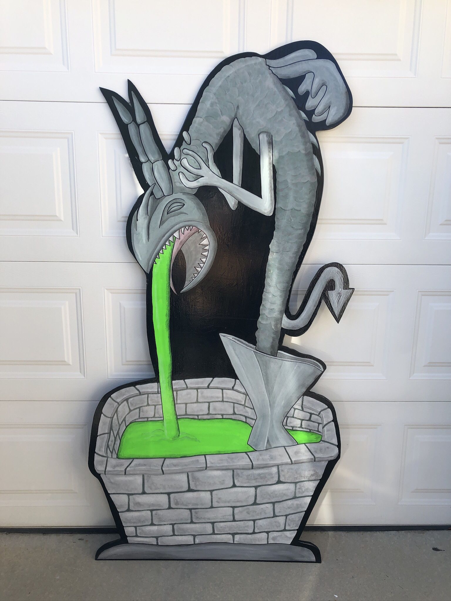 The FOUNTAIN from NIGHTMARE BEFORE CHRISTMAS LAWN ART