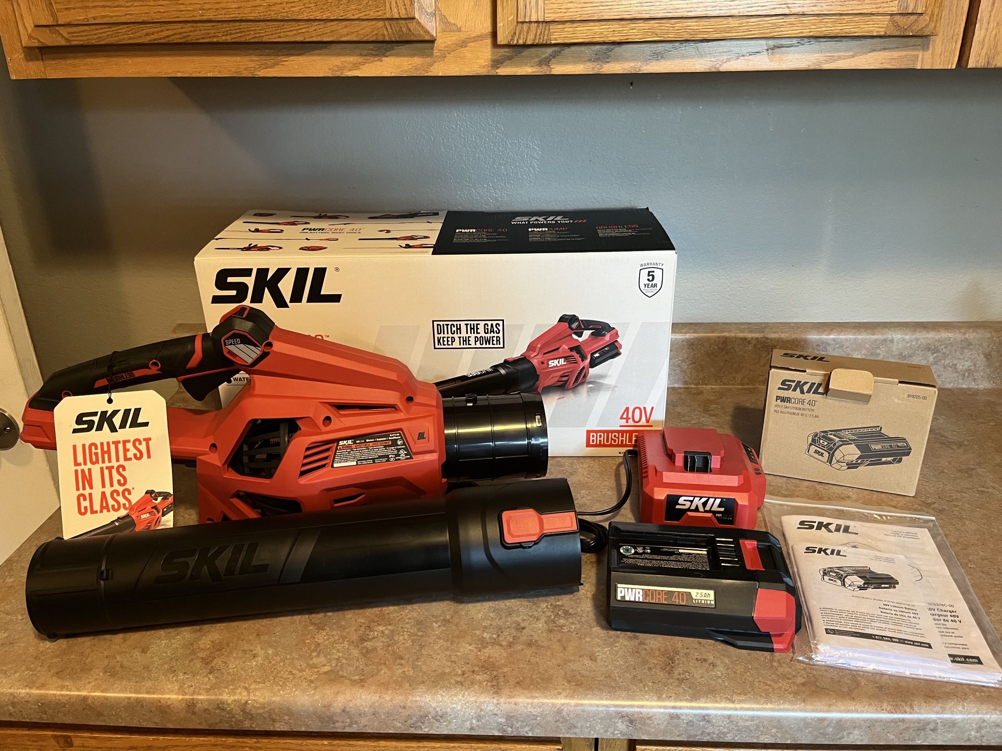 New SKIL PWR CORE 40v Leaf Blower