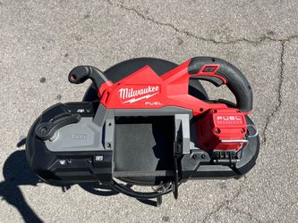Milwaukee M18 FUEL 5” Deep-Cut Bandsaw (Tool Only)