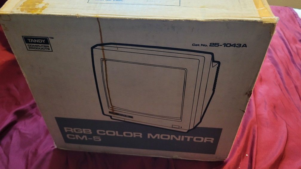 Tandy RGB Color Monitor CM-5