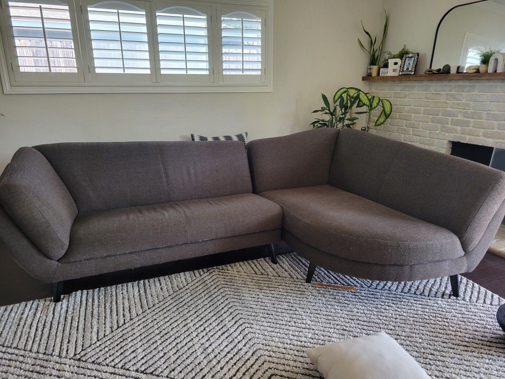 Sectional Sofa