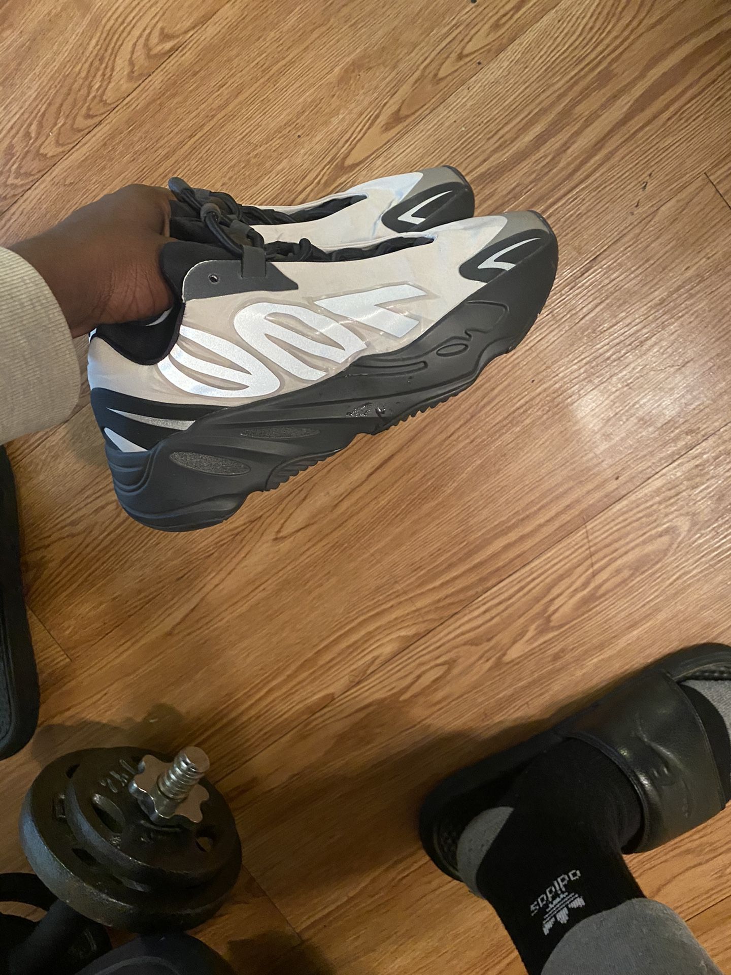 Yeezy 700 Worn Once