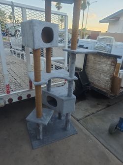 Cat tree