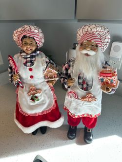 Set Of 2 Kitchen Baking Santa & Mrs. Claus Christmas Gingerbread