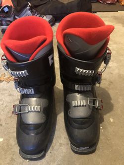 Salomon boy ski boots size 25.5