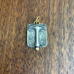 24 k hold pendant with（146）88