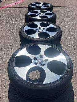 18in OEM Volkswagen Wheels