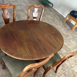 4-6 Seater Solid Wood Table