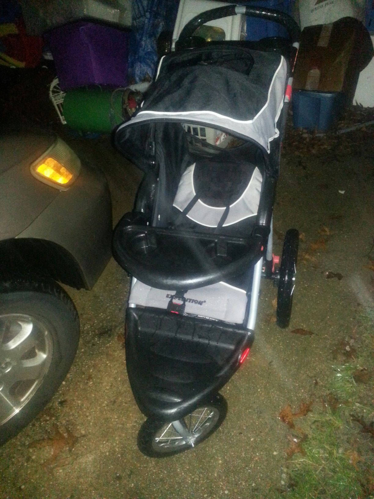 Like new baby expedition jogging stroller