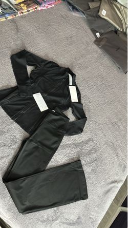 lululemon sets and leggings