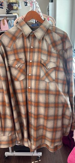 Pendleton men’s flannel