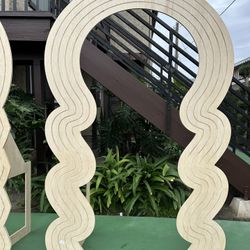 Wavy Open Arch Backdrop For Sale