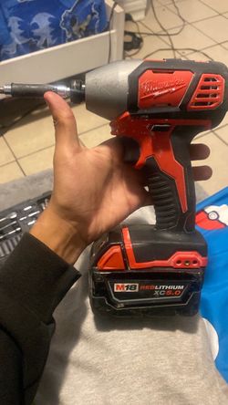 Milwaukee M18 Impact Driver with XC5.0 Battery
