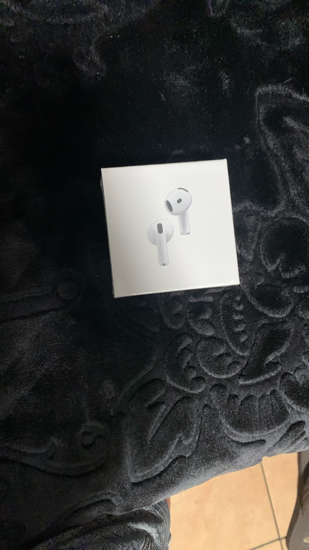AirPods 4th Gen