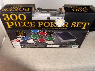 Brand new poker set