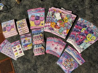 Hatchimals Birthday Decor/supply Lot