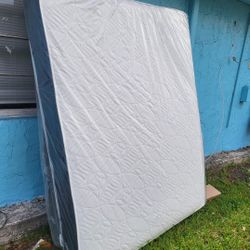 NEW QUEEN MATTRESS AND BOX SPRING -- Also Available In All Sizes.