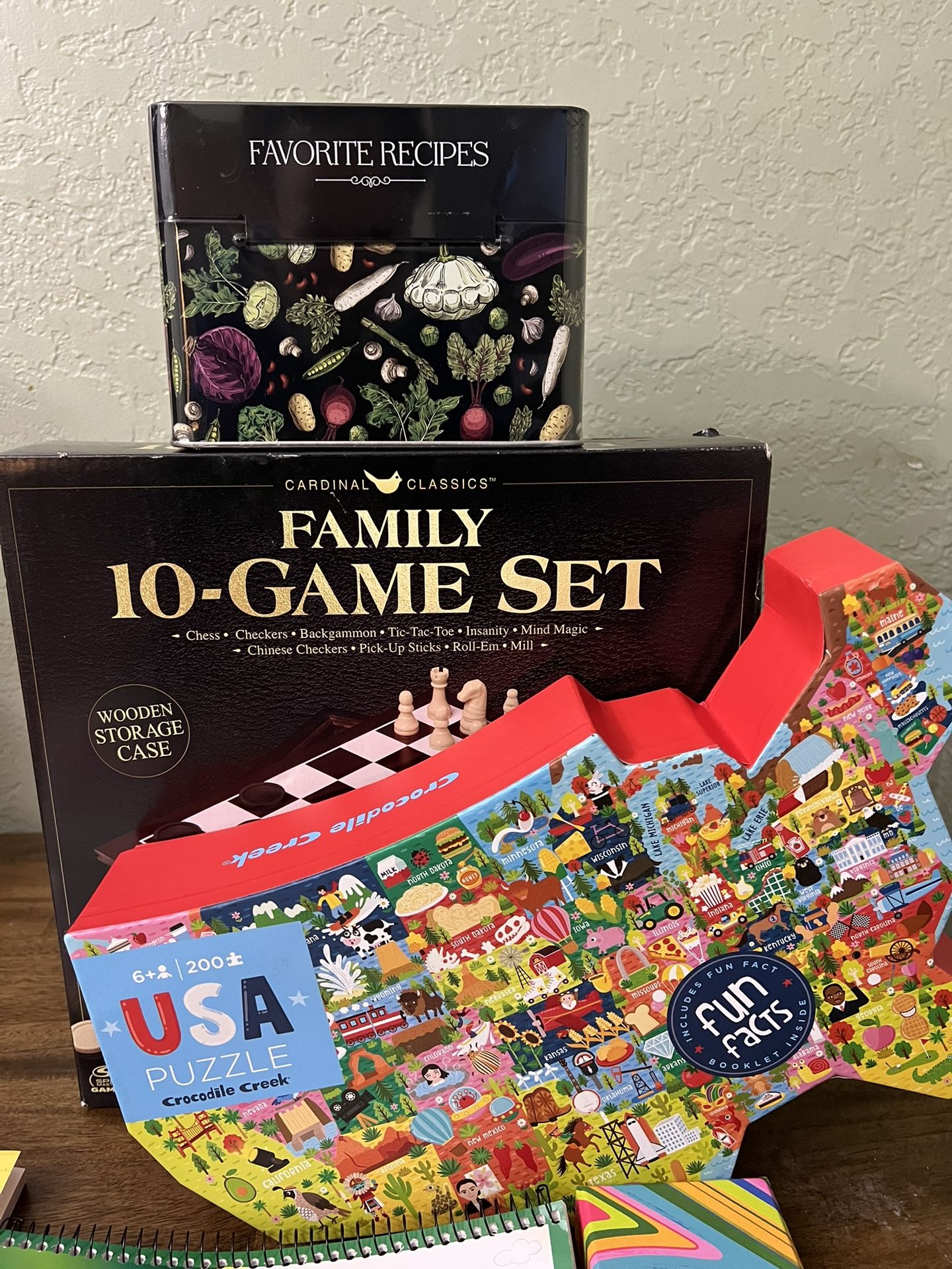 Puzzle & Game Bundle – Word Games + Card Game + Recipe Tin