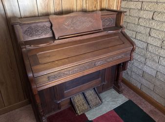 Beautiful Pump Organ