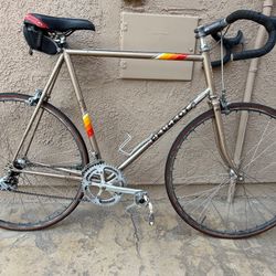 Peugeot Ultralight Pro Comp Road Racing Touring Bike Shimano 600 Ultegra  This bike is fully tuned, dialed in and ready to ride, it does not need anyt