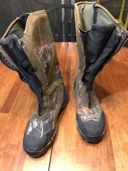 Cabela’s Gore-Tex Scent-Lok Hunting boots size 12