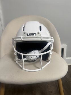 Light Helmet- Apach Tomahawk, White, Size Medium