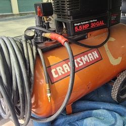 Craftsman 30 Gallon Air Compressor – 5.5HP w/ Hose