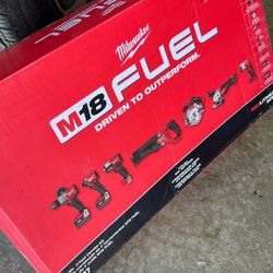MILWAUKEE M18 FUEL 7- TOOL COMBO KIT 