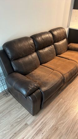FREE COUCH!!