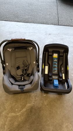 Baby car seat and base