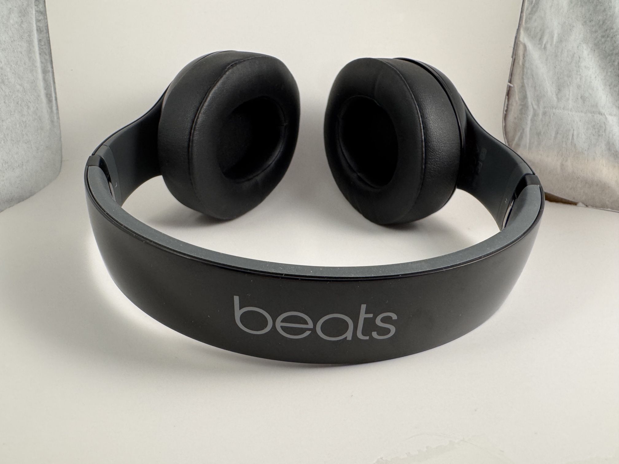 BEATS STUDIO 2.0. Model B0500 Headphones Wired Black