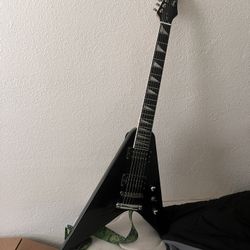 Harley Benton Flying V 