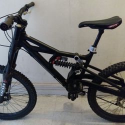 Cannondale Judge Mountain Bike (Excellent Condition)